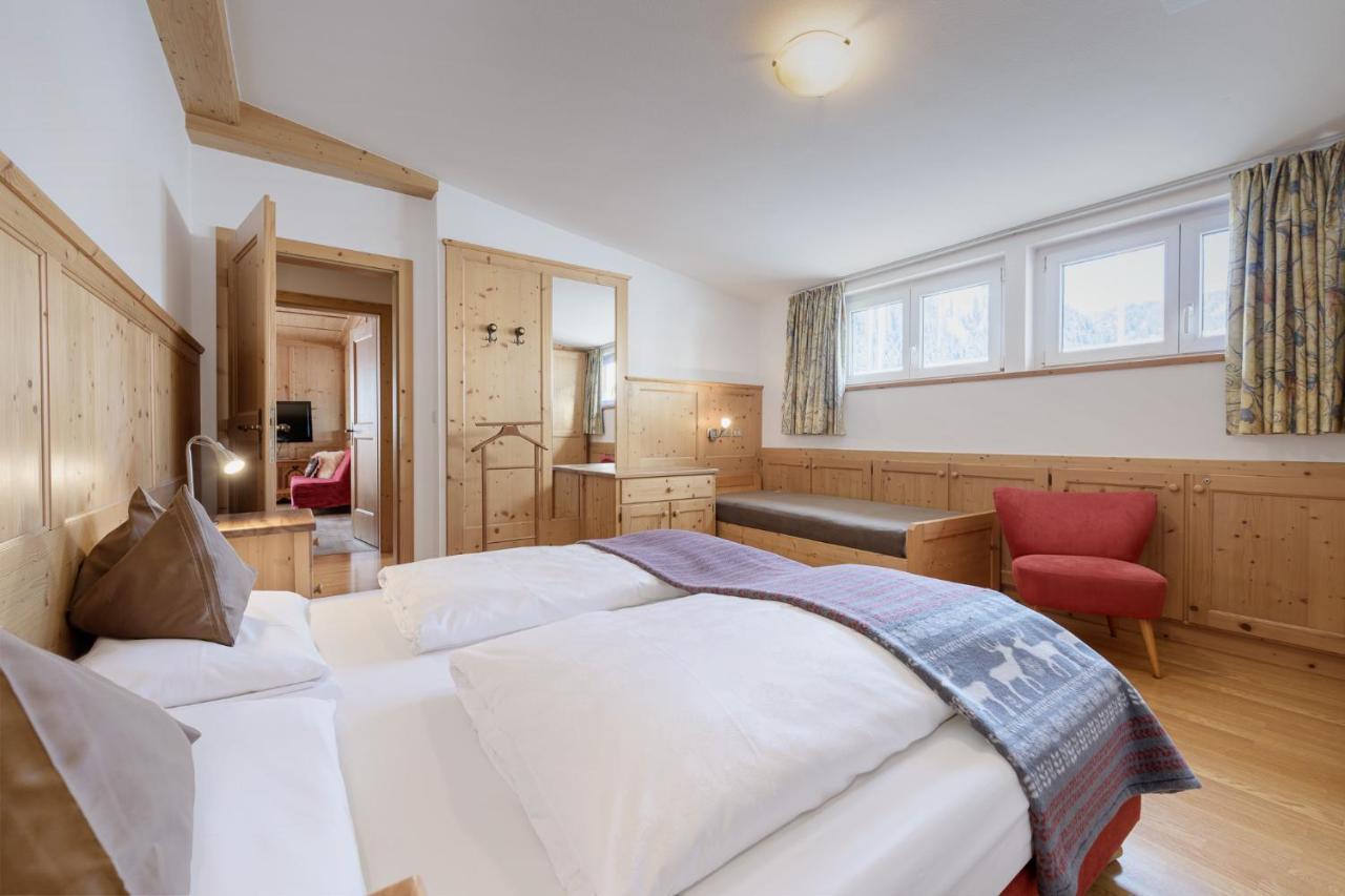 Apartments Heritage House Margherita Santa Cristina Val Gardena Екстериор снимка
