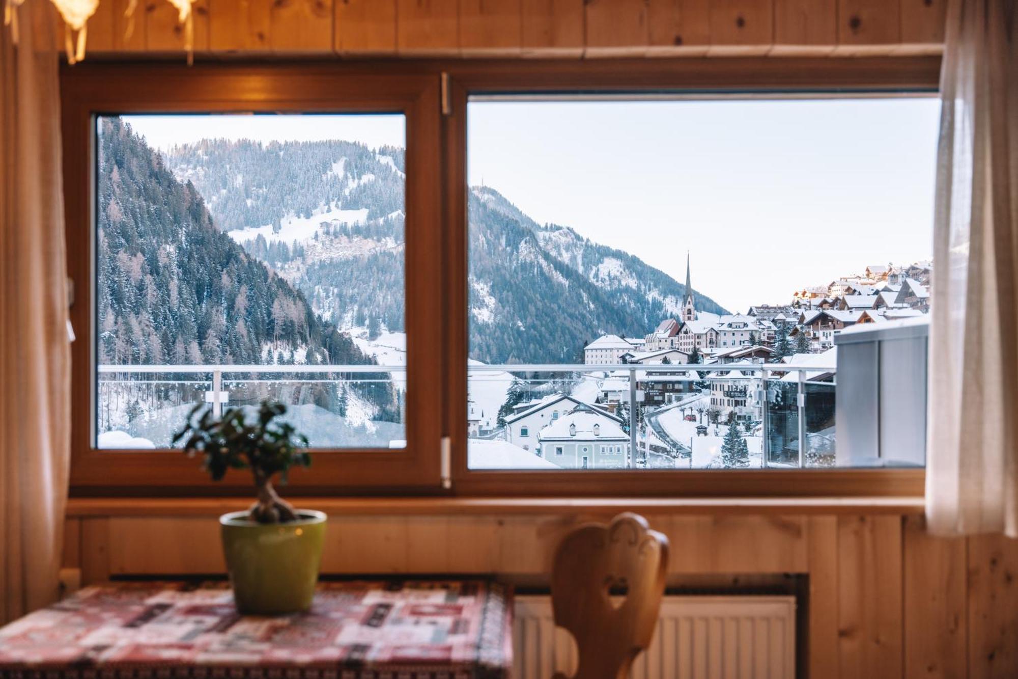 Apartments Heritage House Margherita Santa Cristina Val Gardena Екстериор снимка